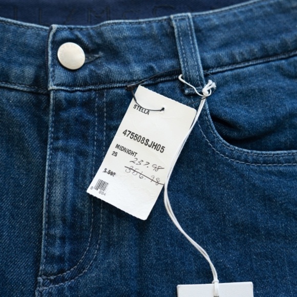 Stella McCartney. Blue Star Print Denim Flared Jeans. - Picture 8 of 11